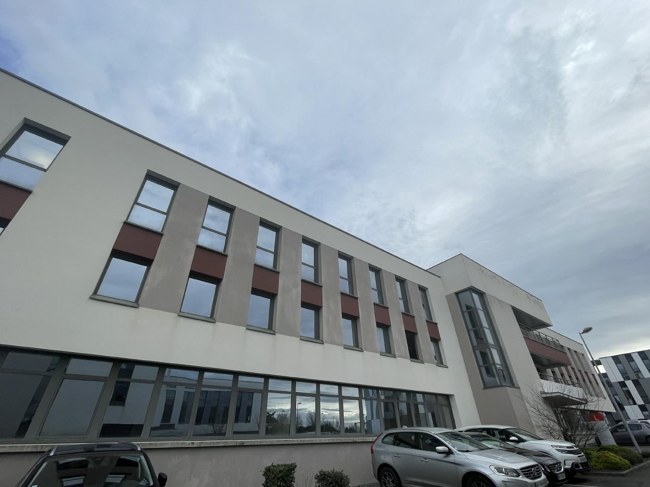 Bureau Saint-Grégoire 450m² Vente bureau Saint-Grégoire Ille-et-Vilaine OVBUR2531768 1